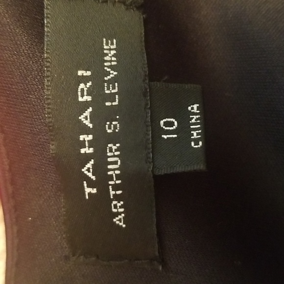 Tahari Arthur S. Levine Rosr Dress - Picture 7 of 7